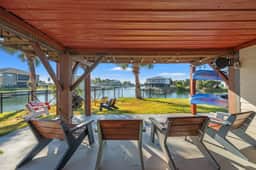 4BR Waterfront • Boat Slip + Kayaks • Sunsets - Image 3