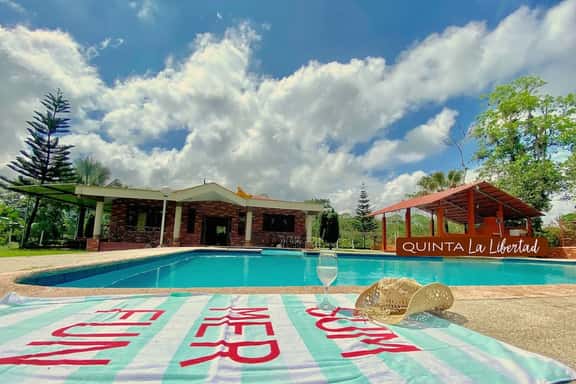 Quinta La Libertad – Private Pool, Sleeps 10 - Image 1