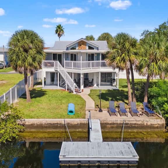 4BR Waterfront • Dock + Boat Slip • Direct Gulf - Image 1