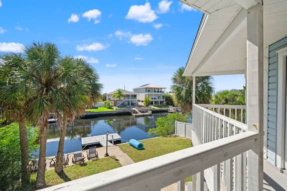 4BR Waterfront • Dock + Boat Slip • Direct Gulf - Image 3