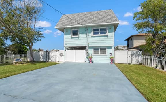 The Gulf Breeze - Direct Access To Gulf - Image 3