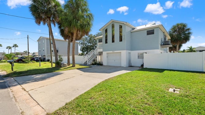 Spring Hill, Florida: Mermaids, Manatees & the Nature Coast's Family Basecamp
